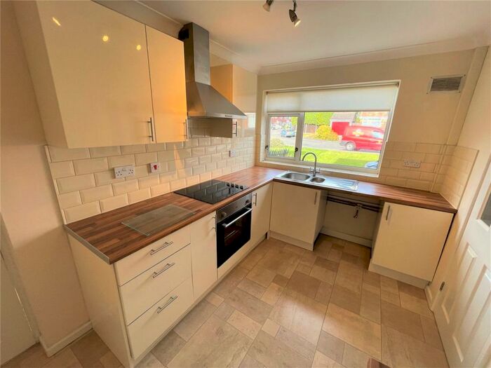 3 Bedroom Semi-Detached House To Rent In Chichester Drive, Quinton, Birmingham, West Midlands, B32