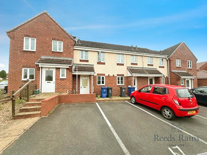 2 Bedroom Terraced House To Rent In Galingale View, Newcastle, Staffordshire, ST5