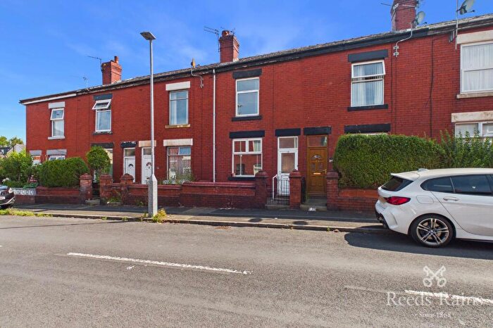 2 Bedroom Terraced House To Rent In Tom Shepley Street, Hyde, Cheshire, SK14