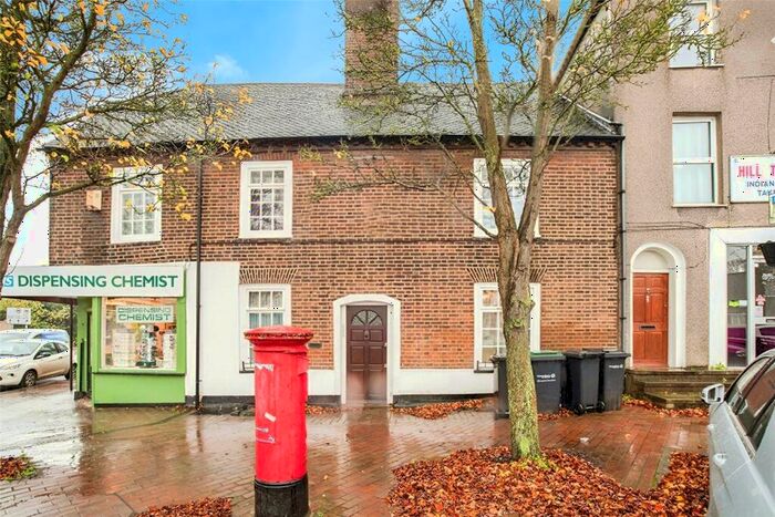 1 Bedroom Flat To Rent In The Hill, Northfleet, Gravesend, Kent, DA11