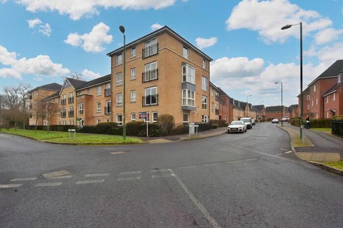 2 Bedroom Flat To Rent In Coppice Pale, Chineham, Basingstoke, RG24