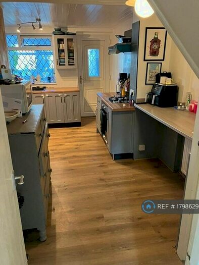 3 Bedroom Terraced House To Rent In Conway Avenue, Blackpool, FY3