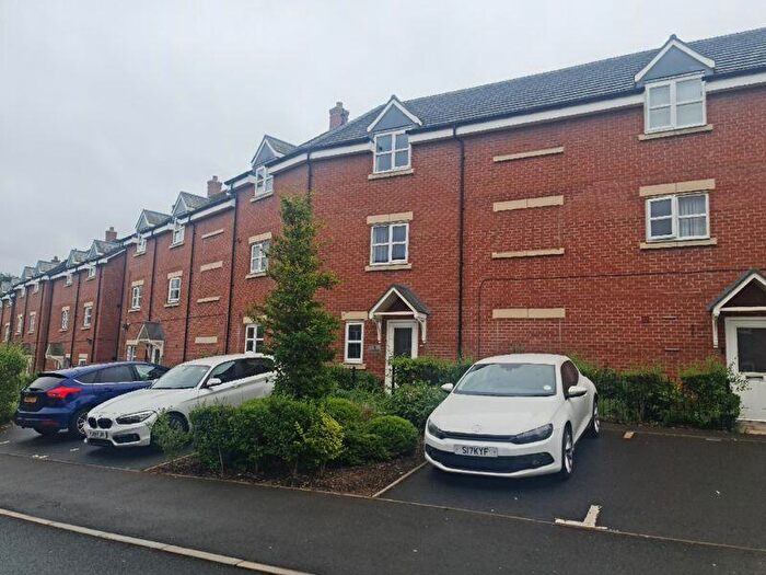 2 Bedroom Flat To Rent In Blenheim Court, Escelie Way, Selly Oak, Birmingham, B29