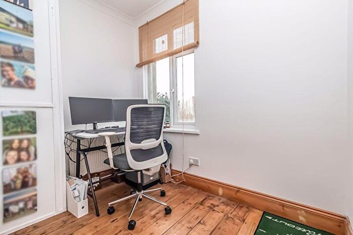 3 Bedroom Terraced House For Sale In Jessie Road, Southsea, PO4