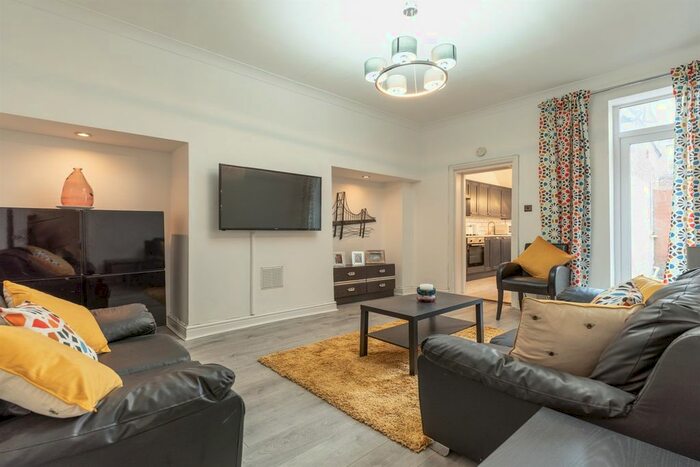 2 Bedroom Flat To Rent In Oakland Road, Jesmond, Newcastle Upon Tyne, NE2