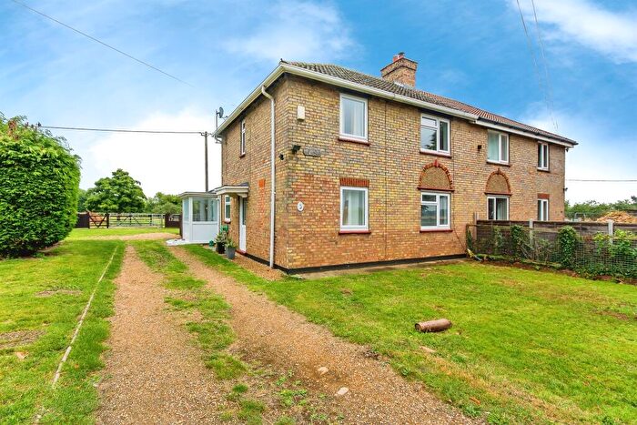 3 Bedroom Semi-Detached House For Sale In Main Road, Three Holes, Wisbech, PE14