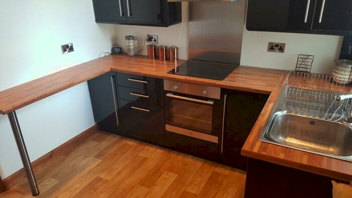 2 Bedroom House To Rent In Windermere Road, Barnsley, S71