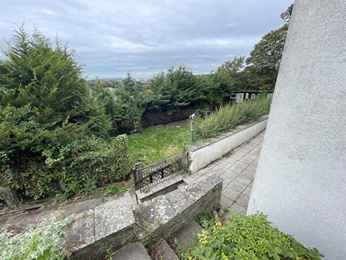 3 Bedroom Detached House For Sale In Detached For Modernisation |, BS5
