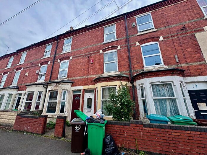 3 Bedroom House To Rent In Wimbourne Road, Arboretum, NG7