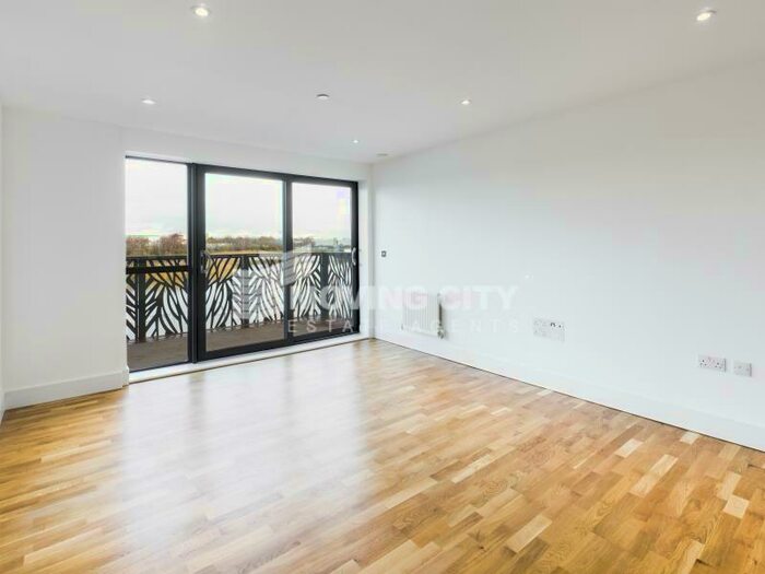 2 Bedroom Apartment To Rent In City View Point, Leven Road, Poplar, E14