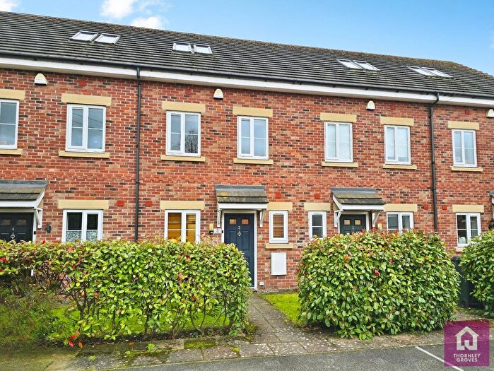 3 Bedroom Detached House For Sale In The Hollies, Chester, Cheshire, CH1