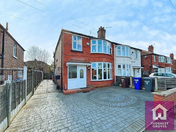 5 Bedroom Semi Detached House For Sale In Victoria Road, Fallowfield, Manchester, M14