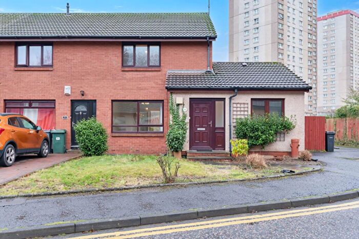 3 Bedroom Semi Detached House For Sale In Nether Craigour, Edinburgh, EH17