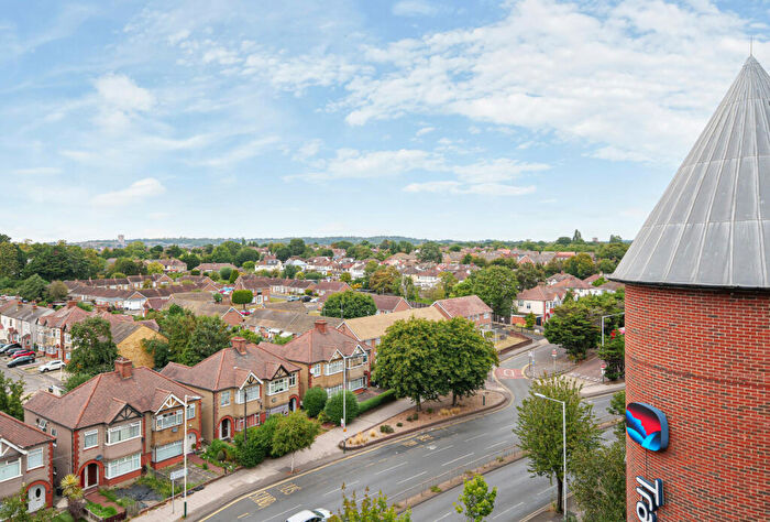 1 Bedroom Apartment For Sale In Emma House, , Market Link, Romford, RM1