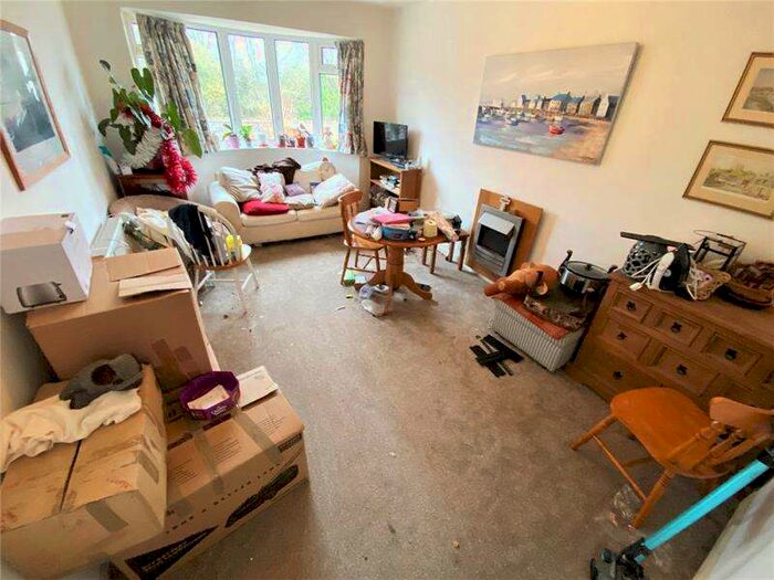 2 Bedroom Bungalow For Sale In Kinson Road, Kinson, Bournemouth, Dorset