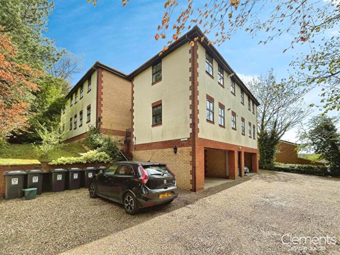 2 Bedroom Apartment To Rent In Beechfield Road, Hemel Hempstead, HP1