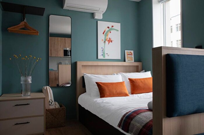 1 Bedroom Studio To Rent In Magdalen Passage, London, E1