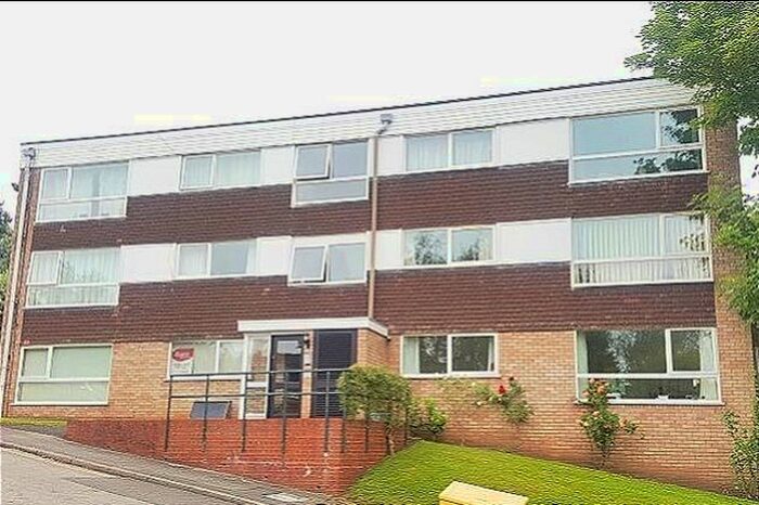 2 Bedroom Flat To Rent In Southbourne High Meadows, Compton, Wolverhampton, WV6