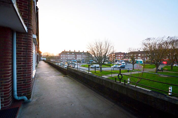 3 Bedroom Flat To Rent In Queensbury Station Parade, Edgware, HA8