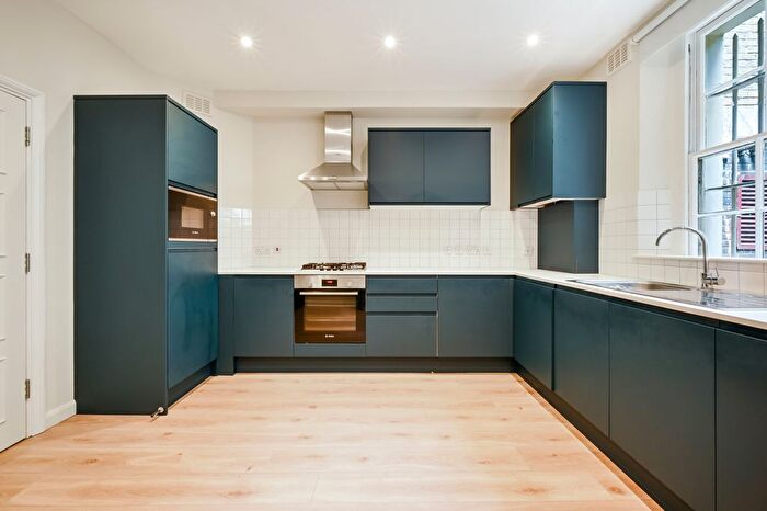 1 Bedroom Terraced House To Rent In Gordon Square, St Pancras, WC1H