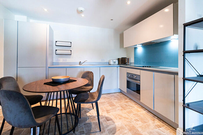 2 Bedroom Apartment To Rent In Newhall Hill, Jewellery Quarter, Birmingham, B1