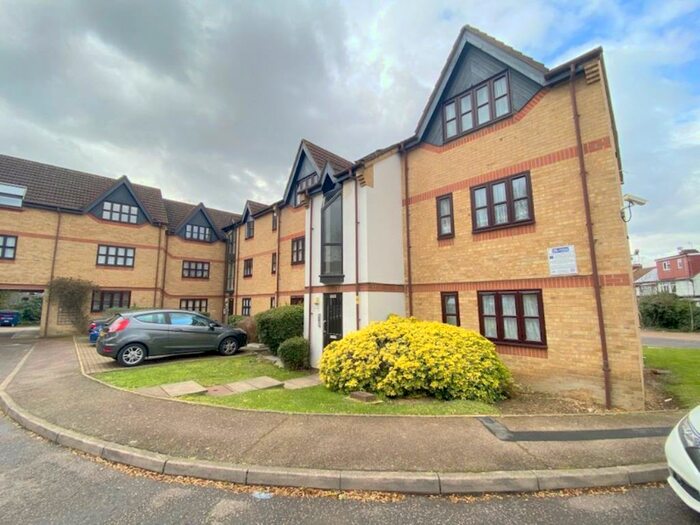 1 Bedroom Apartment To Rent In Lodgehill Park Close, South Harrow, Middlesex, HA2