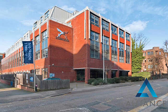 1 Bedroom Flat To Rent In Scimitar House, Eastern Road, Romford, Essex, RM1