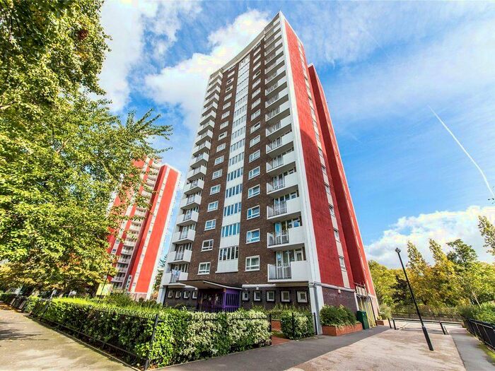 1 Bedroom Flat To Rent In Bredgar House, Deptford, Blackheath, Lewisham Park, London, SE13