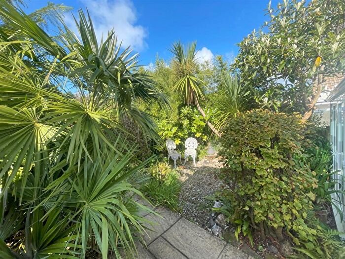 3 Bedroom Bungalow For Sale In Lankelly Lane, Fowey, PL23