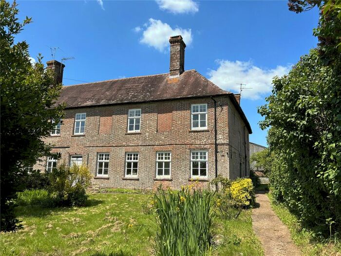 4 Bedroom Semi-Detached House To Rent In Clyst Hydon, Cullompton, Devon, EX15