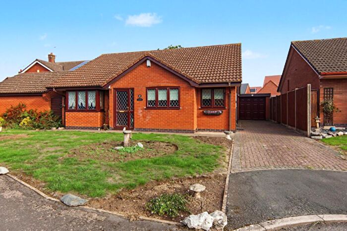 2 Bedroom Detached Bungalow For Sale In Norwich Close, Nuneaton, CV11