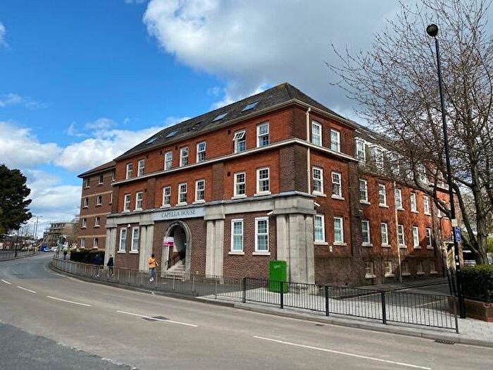 1 Bedroom Flat To Rent In Cook Street, St Mary's, Southampton, Hampshire, SO14