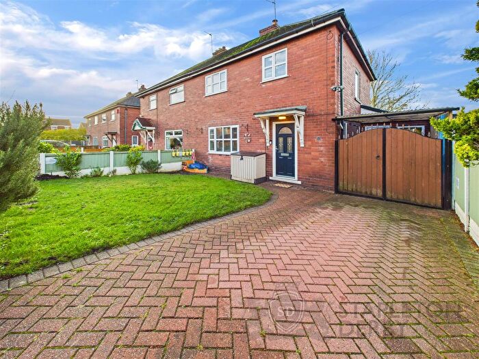 3 Bedroom Semi Detached House For Sale In Holt Crescent, Billinge, Wigan, WN5