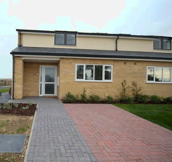 3 Bedroom End Of Terrace House To Rent In Prospect Close, Melbourn, SG8