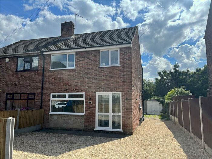 3 Bedroom Semi-Detached House To Rent In New Road, Newhall, Swadlincote, Derbyshire, DE11