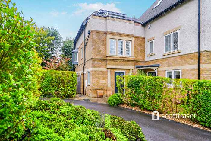3 Bedroom End Of Terrace House To Rent In Elizabeth Jennings Way, OX2