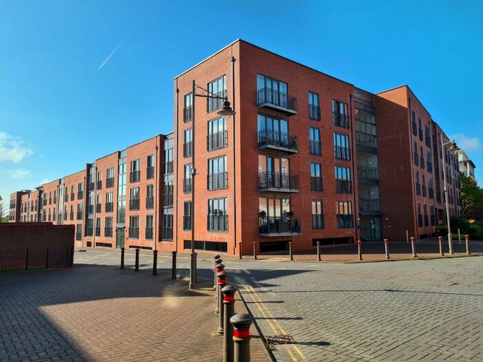 1 Bedroom Flat To Rent In Rumbush Lane, Shirley, Solihull, B90