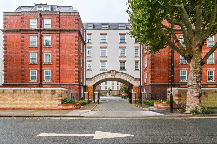 1 Bedroom Flat To Rent In West Kensington, Olympia, West Kensington, W14