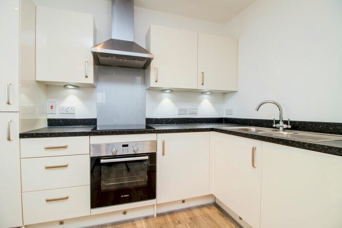 2 Bedroom Flat To Rent In Flanders Close, Bicester, OX26