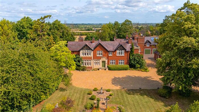 7 Bedroom Detached House For Sale In Offord Road, Godmanchester, Huntingdon, Cambridgeshire, PE29