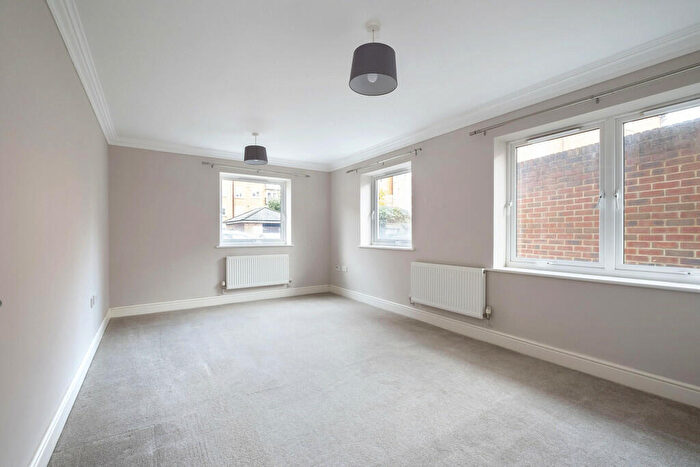 2 Bedroom Apartment To Rent In Brookbank Close, Cheltenham, GL50