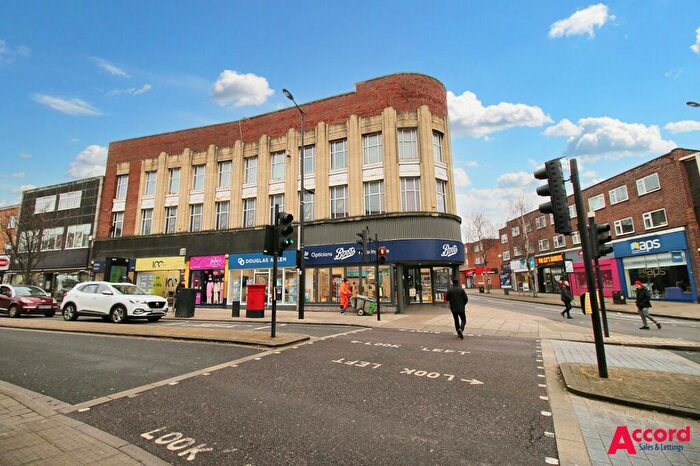 1 Bedroom Flat To Rent In High Street, Hornchurch, RM11