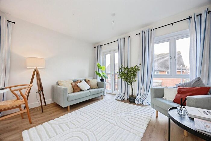 1 Bedroom Apartment For Sale In Arras Way, Folkestone, CT19