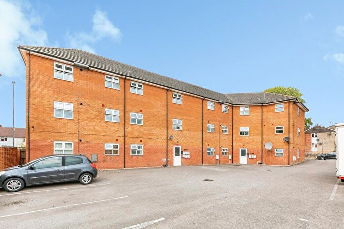 2 Bedroom Flat For Sale In Filey Court, Corby, NN18