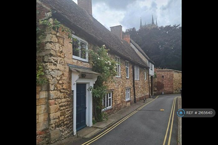 4 Bedroom Semi-Detached House To Rent In James Street, Lincoln, LN2