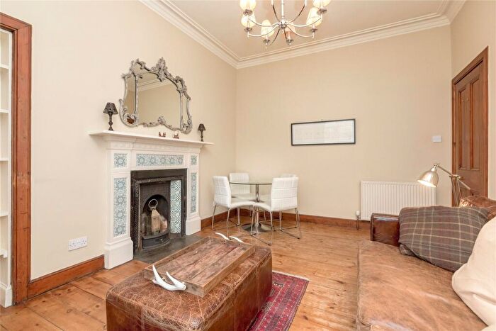 1 Bedroom Apartment For Sale In Gayfield Street, Edinburgh, Midlothian, EH1