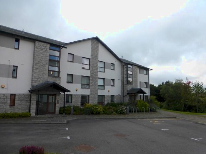 2 Bedroom Flat To Rent In Burnside Drive, Dyce, Aberdeen, AB21