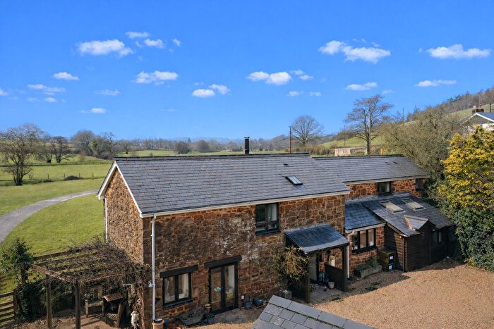 3 Bedroom Detached House For Sale In The Linhay, Kenn Devon, EX6