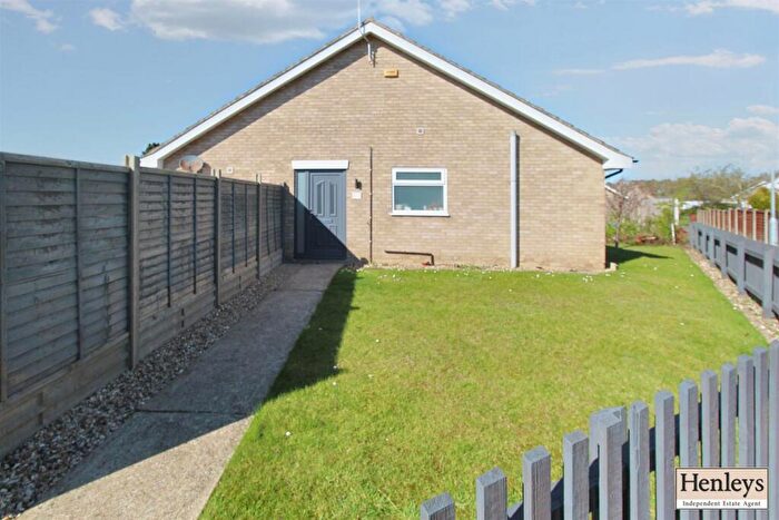 2 Bedroom Semi-Detached Bungalow To Rent In Blackberry Way, Red Lodge, IP28
