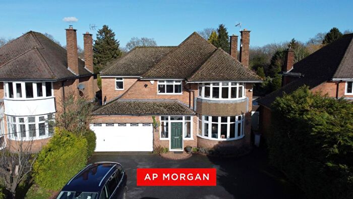 4 Bedroom Detached House For Sale In Norton Lane, Earlswood, Solihull, West Midlands, B94
